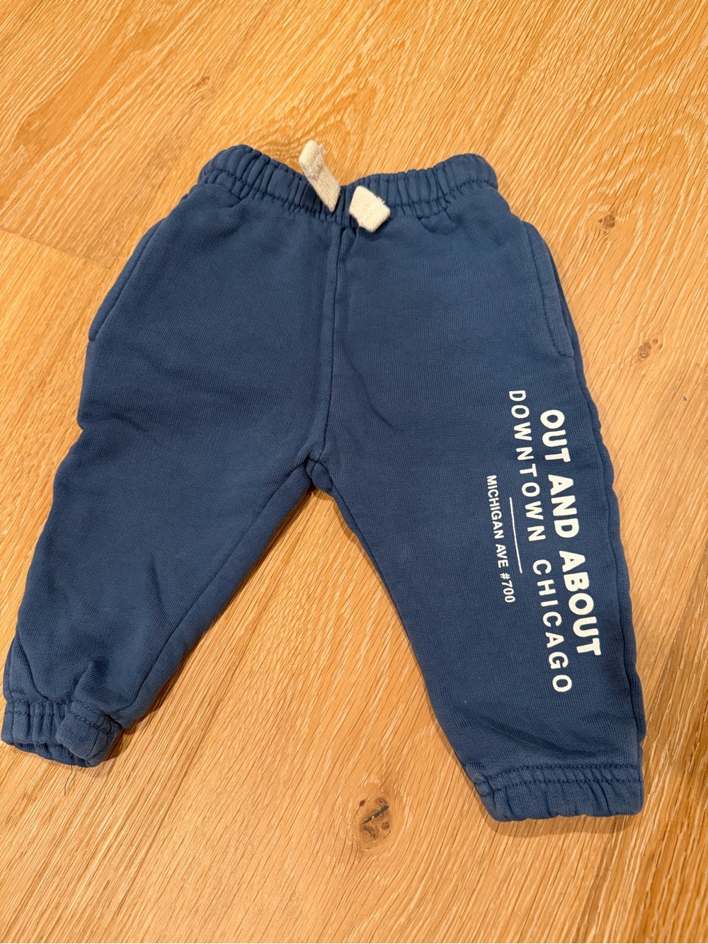 Zara graphic Chicago sweatpants